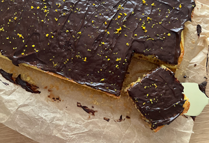 Appelsinkage med mørk chokolade