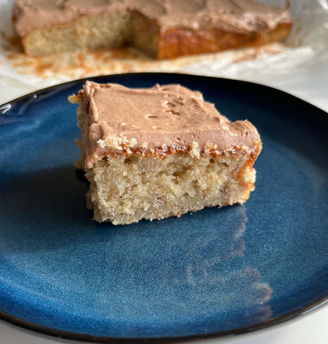 Banankage med nutellafrosting